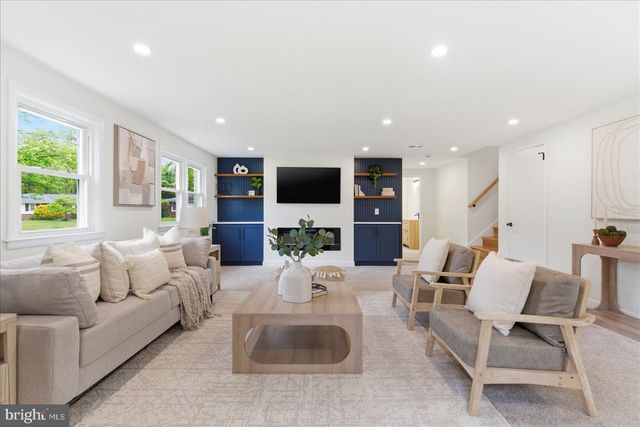944 STARBIT RD, Baltimore, MD 21286