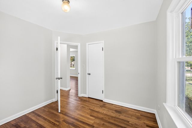 2120 N Fort Avenue, Springfield, MO 65803
