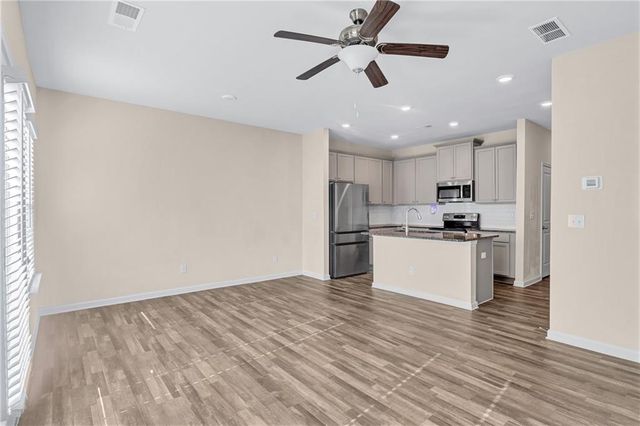 585 Mcwilliams Road 903, Atlanta, GA 30354