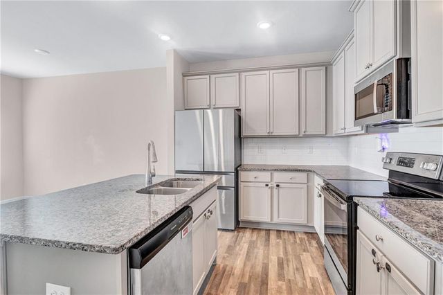 585 Mcwilliams Road 903, Atlanta, GA 30354