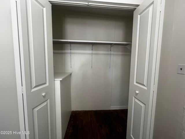 202 Meares Street, Wilmington, NC 28401