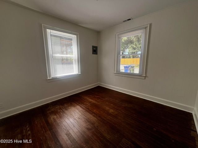 202 Meares Street, Wilmington, NC 28401