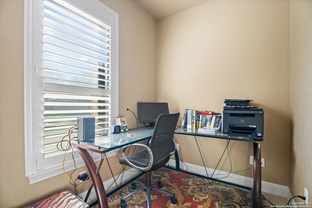 113 Eden Crossing, Adkins, TX 78101