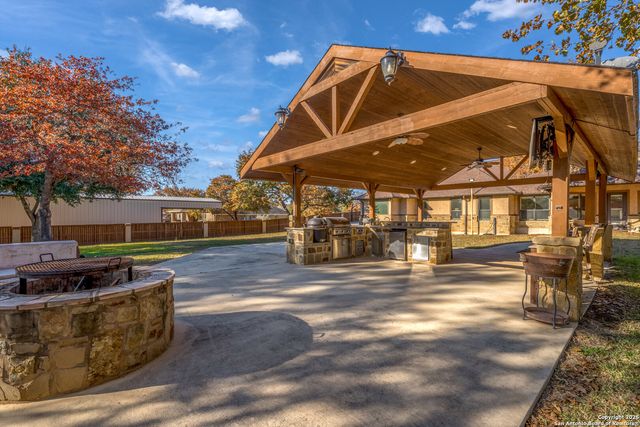 113 Eden Crossing, Adkins, TX 78101