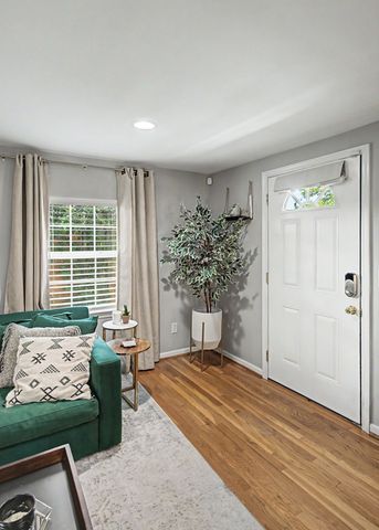 804 Crockett St, Nashville, TN 37207