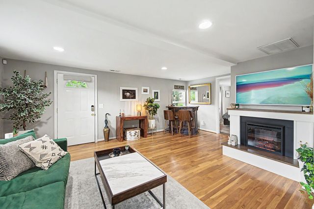 804 Crockett St, Nashville, TN 37207