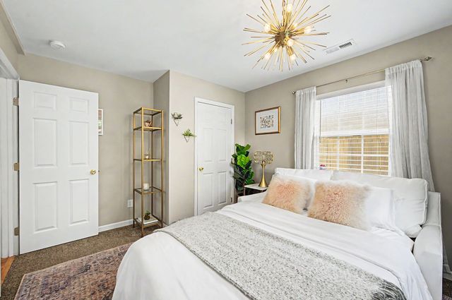 804 Crockett St, Nashville, TN 37207