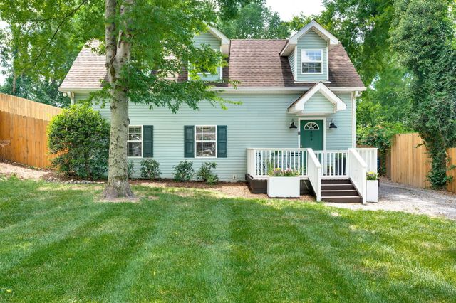 804 Crockett St, Nashville, TN 37207