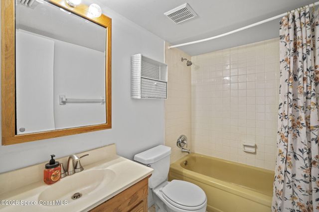 3150 N Harbor City Boulevard 233, Melbourne, FL 32935