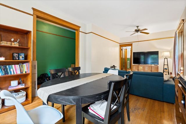 1234 W GRANVILLE Avenue, Chicago, IL 60660