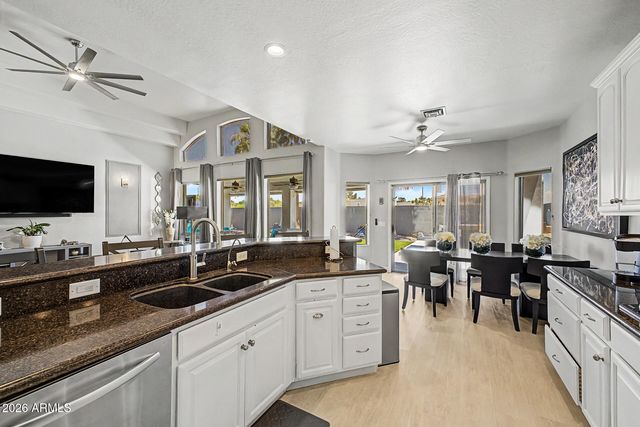 5325 S Monte Vista Street, Chandler, AZ 85249
