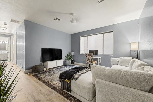 5325 S Monte Vista Street, Chandler, AZ 85249
