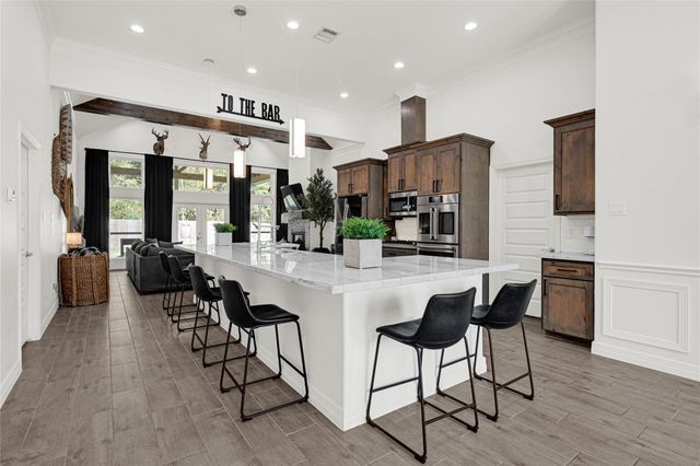 721 Little Spring Court, Anahuac, TX 77514