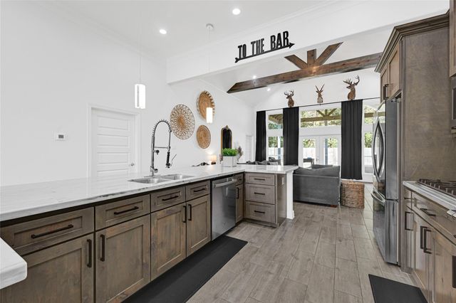 721 Little Spring Court, Anahuac, TX 77514