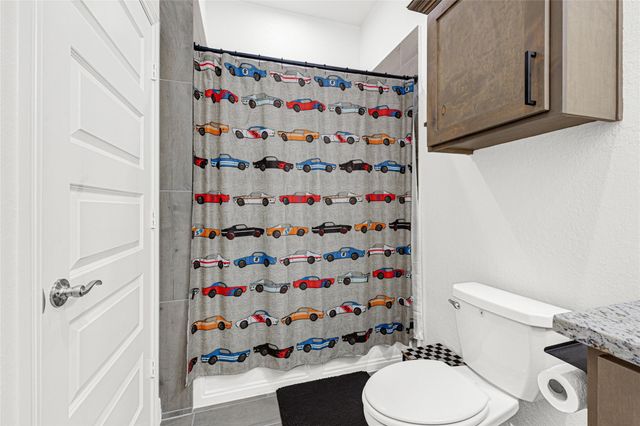 721 Little Spring Court, Anahuac, TX 77514