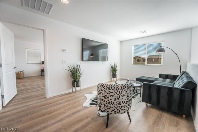 5340 Chase Street, North Las Vegas, NV 89081