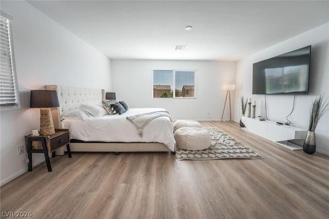 5340 Chase Street, North Las Vegas, NV 89081