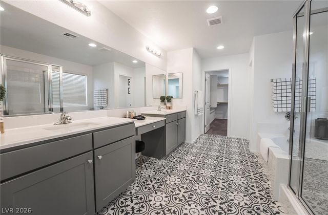 5340 Chase Street, North Las Vegas, NV 89081