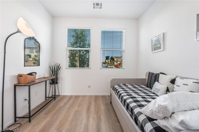 5340 Chase Street, North Las Vegas, NV 89081