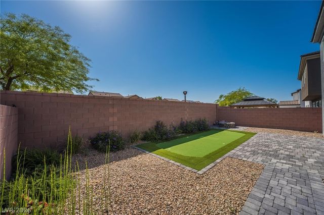 5340 Chase Street, North Las Vegas, NV 89081