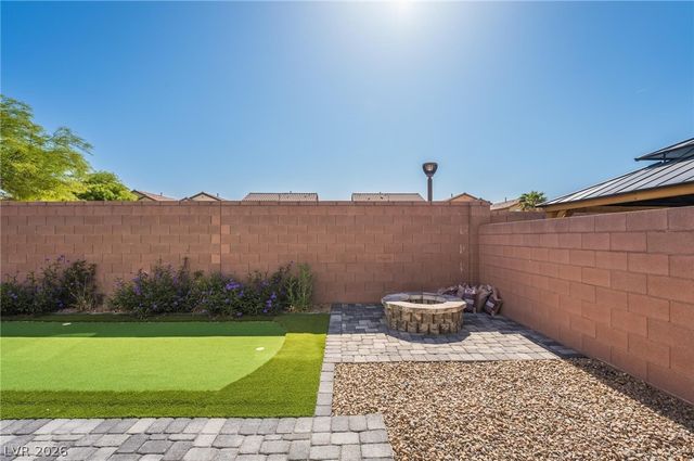 5340 Chase Street, North Las Vegas, NV 89081