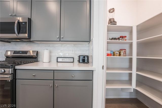 5340 Chase Street, North Las Vegas, NV 89081