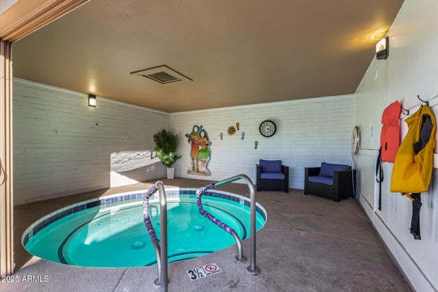 16225 N CAVE CREEK Road 85, Phoenix, AZ 85032
