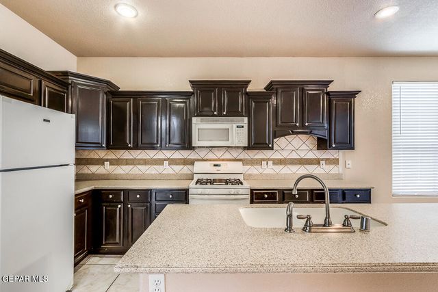 12245 SITTING BULL Drive, El Paso, TX 79936