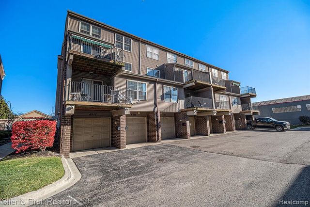 4215 Schaefer Road, Dearborn, MI 48126