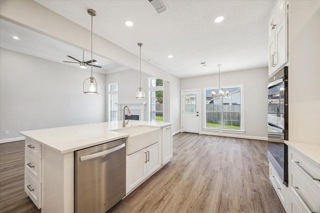 5437 Edgewater Court, Willis, TX 77318