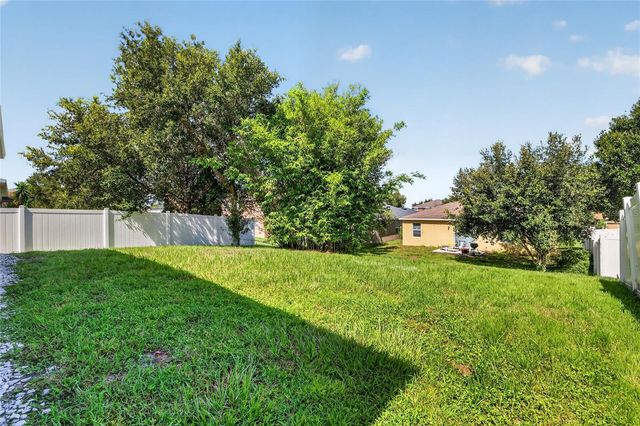345 RED KITE DRIVE, Groveland, FL 34736