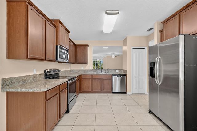 345 RED KITE DRIVE, Groveland, FL 34736