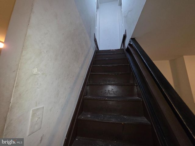 2420 ETTING ST, Baltimore, MD 21217