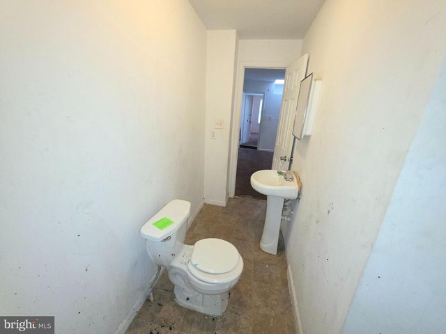 2420 ETTING ST, Baltimore, MD 21217