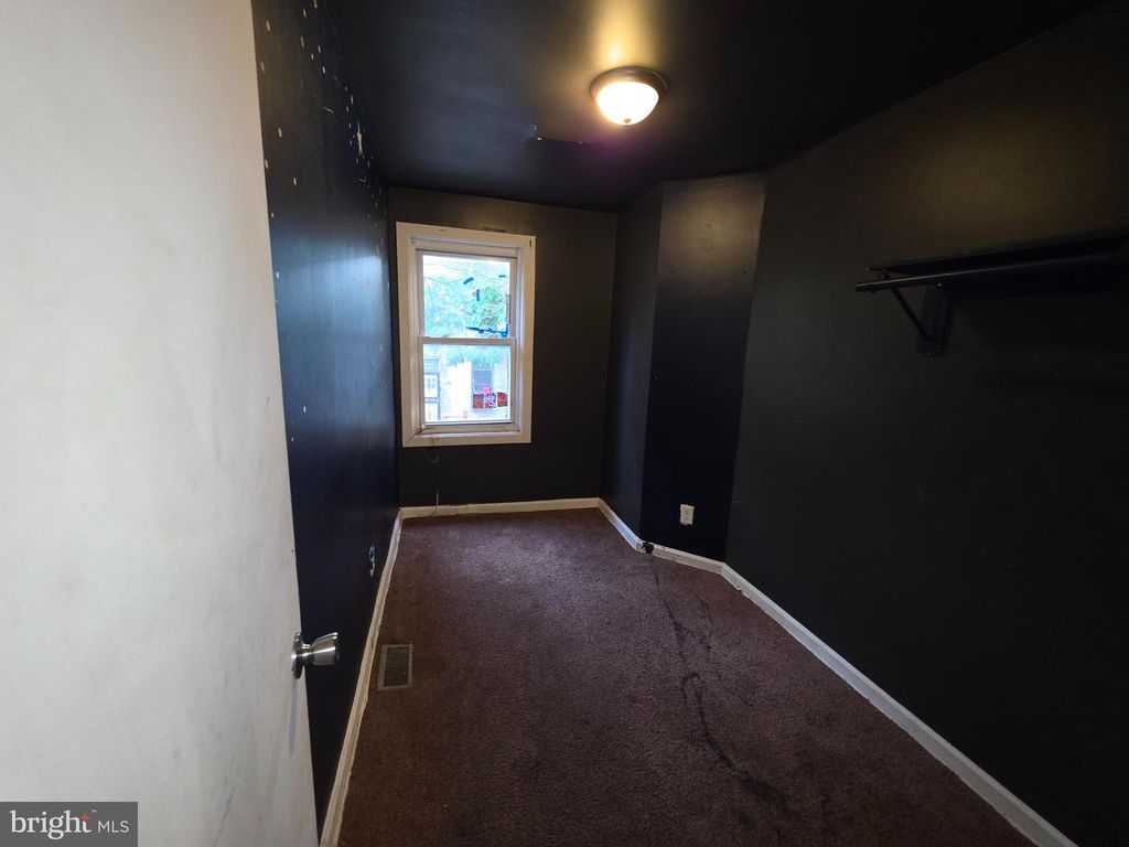 Image 17 of property listing at 2420 ETTING ST, Baltimore, MD 21217