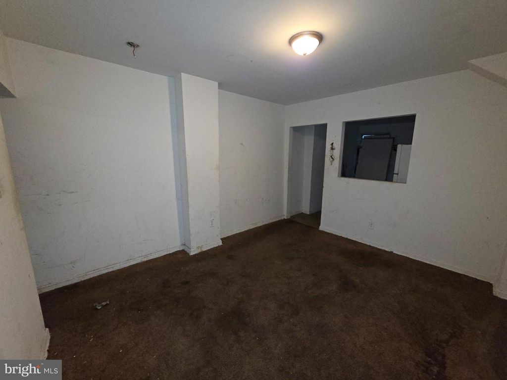 Image 6 of property listing at 2420 ETTING ST, Baltimore, MD 21217