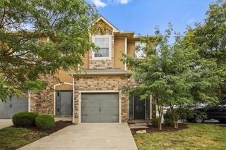 7862 W 158 Court, Overland Park, KS 66223