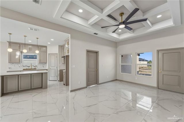 5812 N Gira Del Sol Street, Edinburg, TX 78542