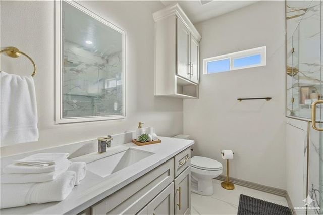 5812 N Gira Del Sol Street, Edinburg, TX 78542