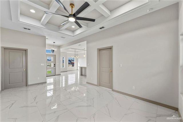 5812 N Gira Del Sol Street, Edinburg, TX 78542