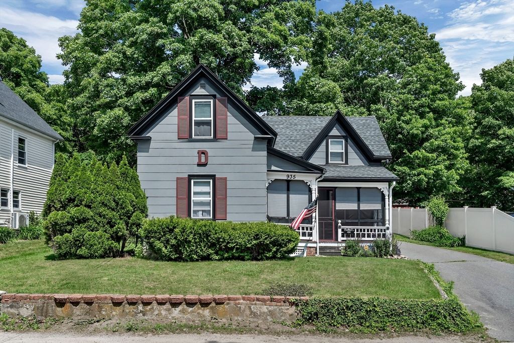 935 Mount Hope Street, North Attleboro, MA 02760