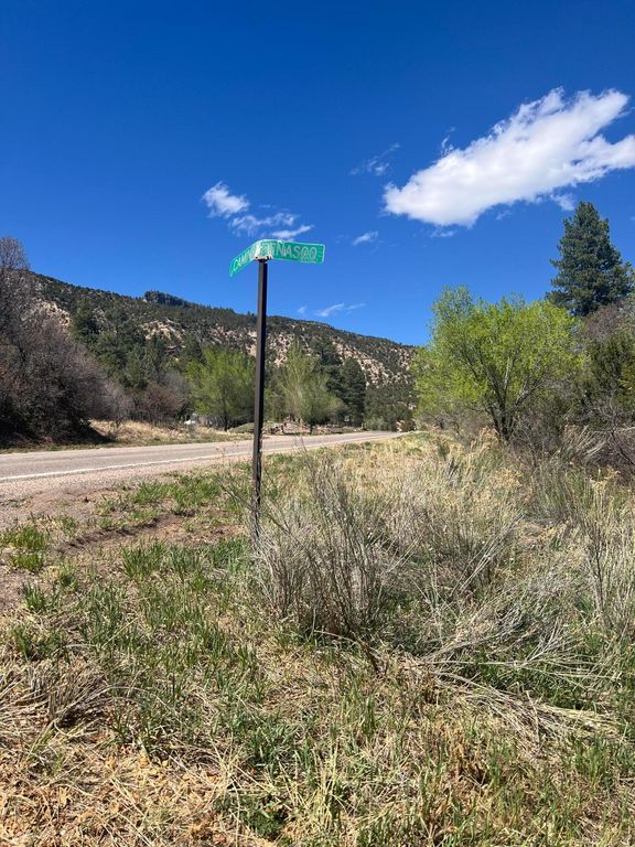 Image 15 of property listing at 1A1A Calle Pinon, Jemez Springs, NM 87025