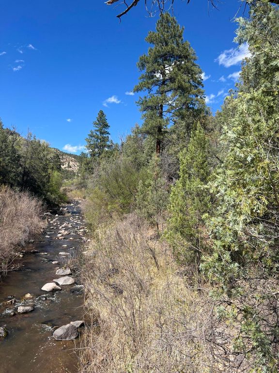 Image 20 of property listing at 1A1A Calle Pinon, Jemez Springs, NM 87025