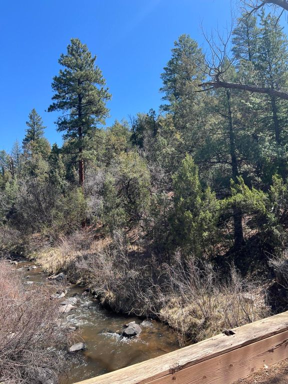 Image 6 of property listing at 1A1A Calle Pinon, Jemez Springs, NM 87025