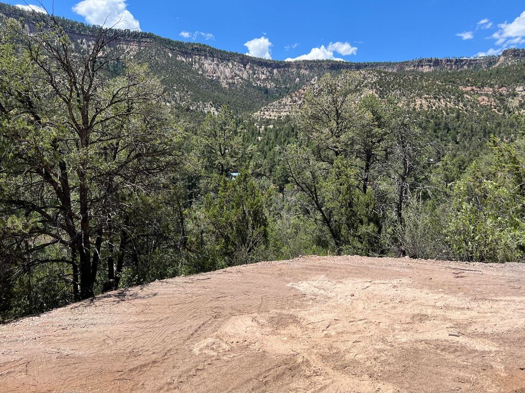 Image 7 of property listing at 1A1A Calle Pinon, Jemez Springs, NM 87025
