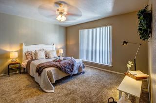 480 W Parker Road 99, Houston, TX 77091