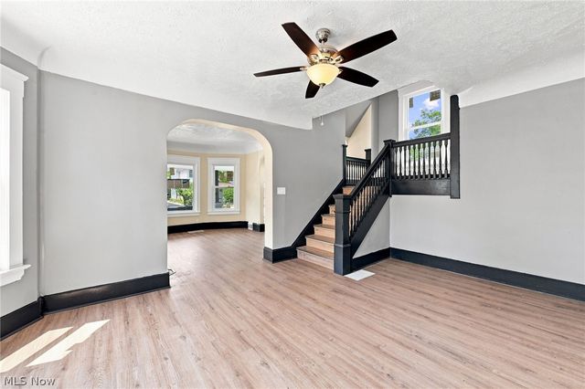 675 E 115, Cleveland, OH 44108