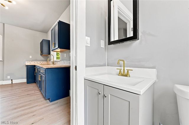 675 E 115, Cleveland, OH 44108