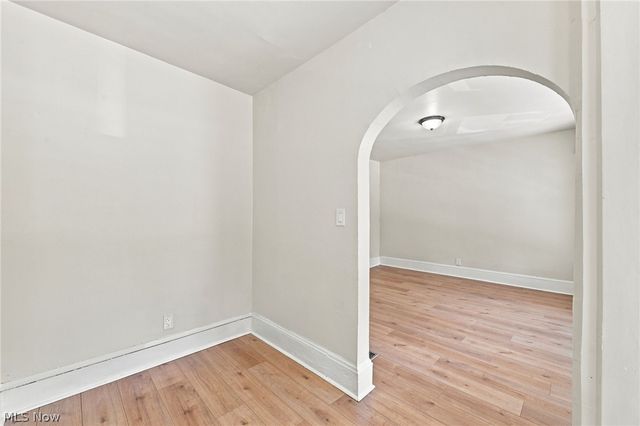 675 E 115, Cleveland, OH 44108