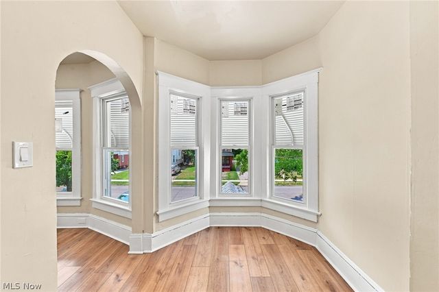 675 E 115, Cleveland, OH 44108